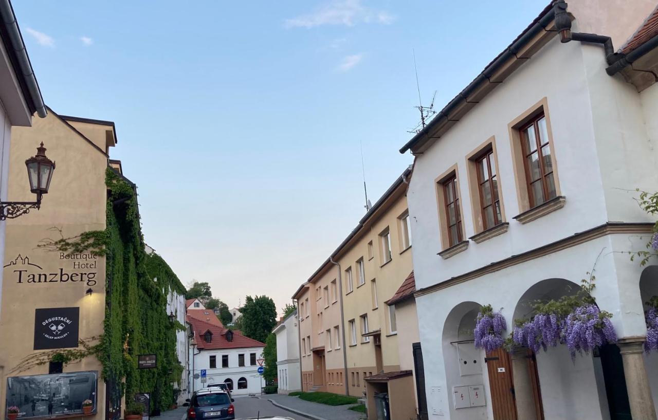Appartement Family Provence Mikulov Extérieur photo